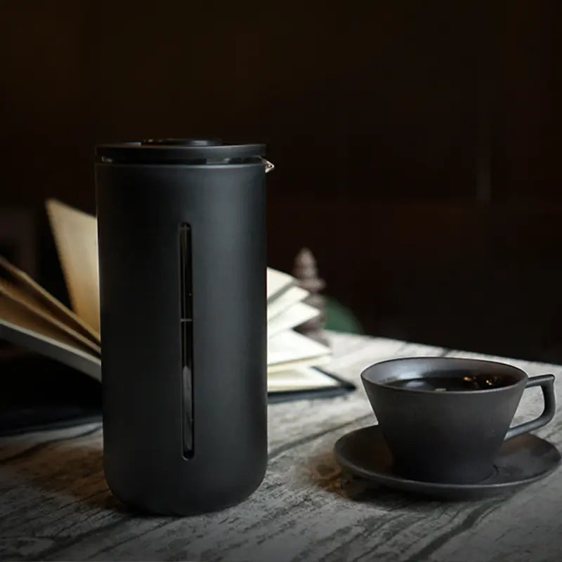 Timemore U French Press und Kaffee