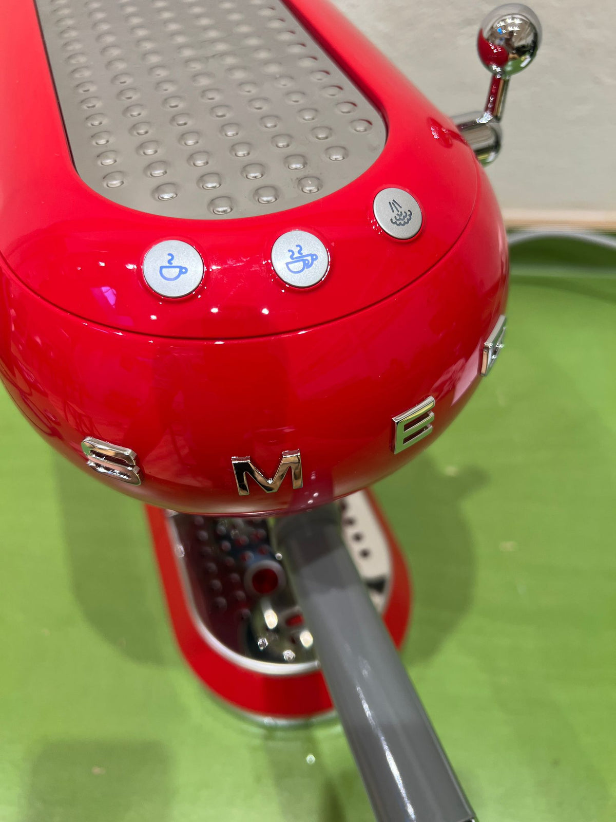 Smeg ECF01 (Espressomaschine)